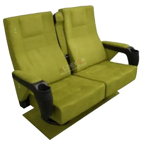 Jakarta-konferans-sinema-koltugu-103